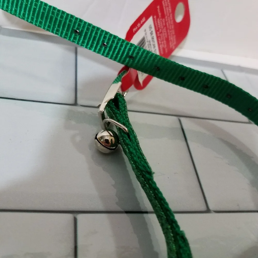 Green Bowtie Cat Collar 8-12 Inch NWT